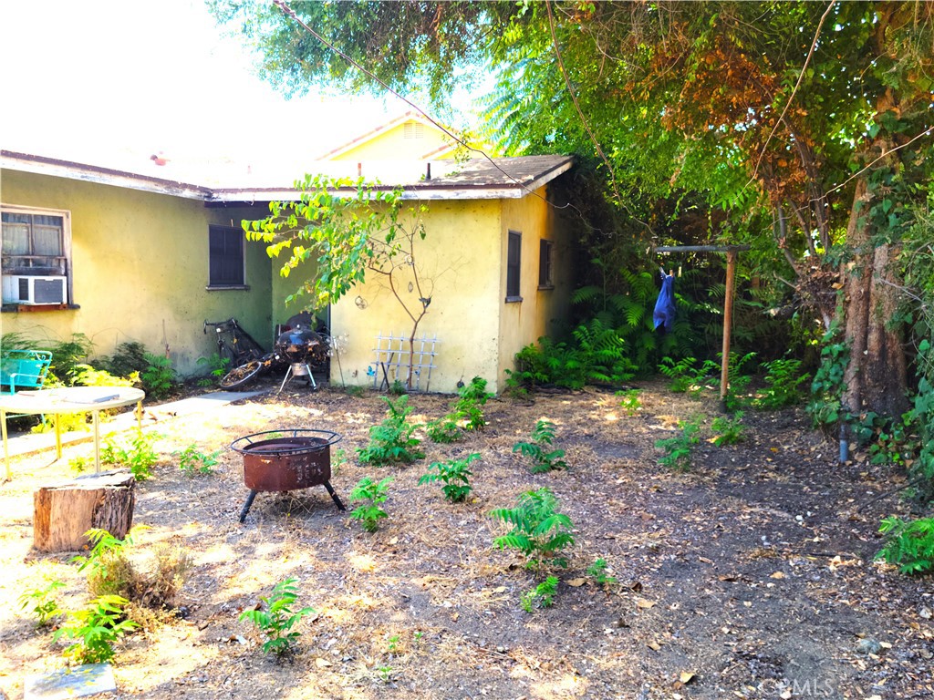 3427 Bartlett Avenue