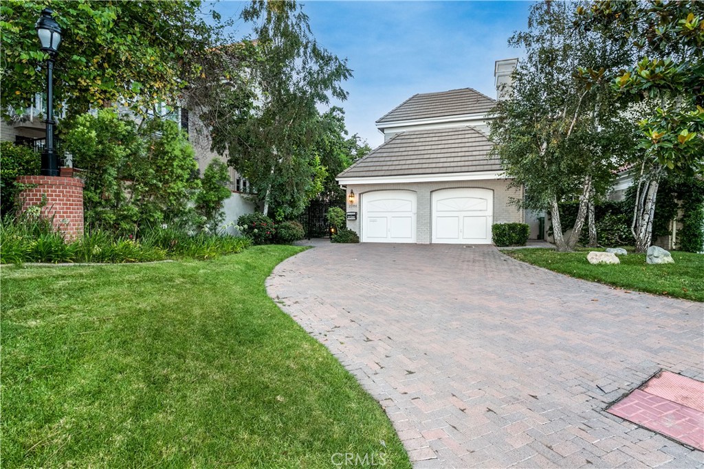 2086 Ridge Drive