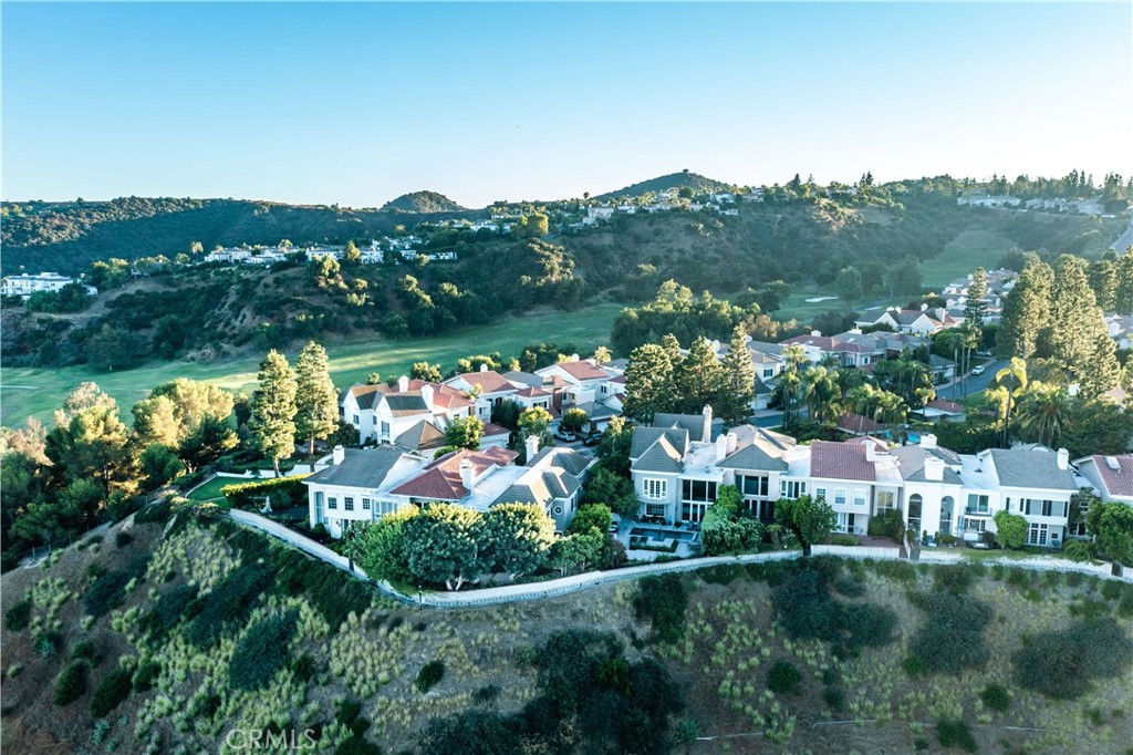 2086 Ridge Drive