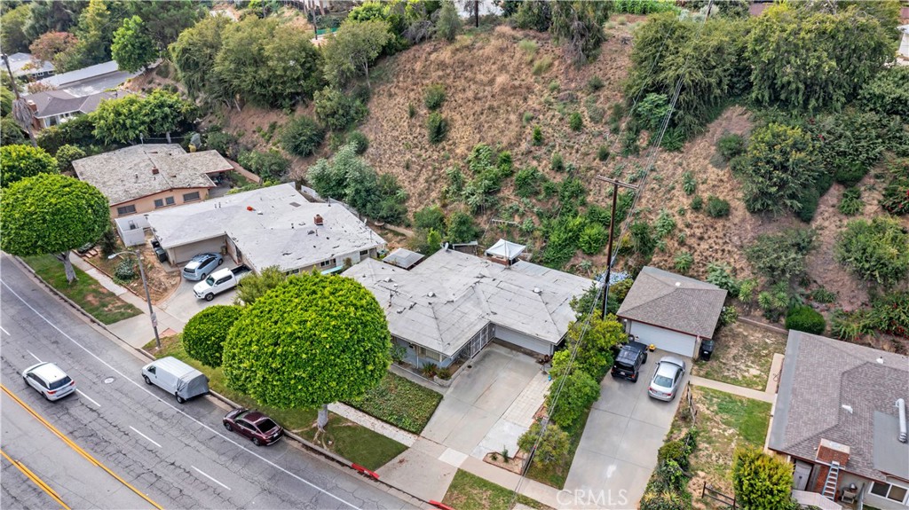 1025 S Garfield Avenue