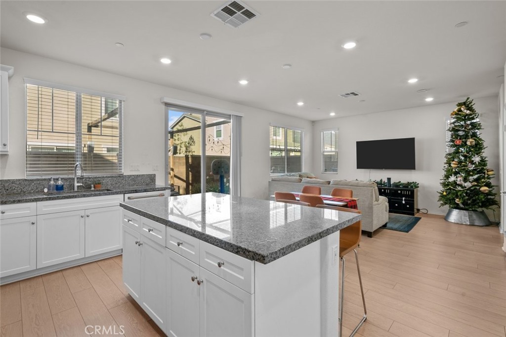 16560 Monteviejo Street