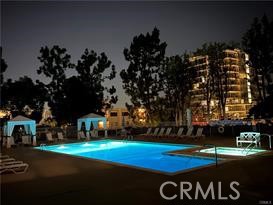 100 S Doheny Drive 402