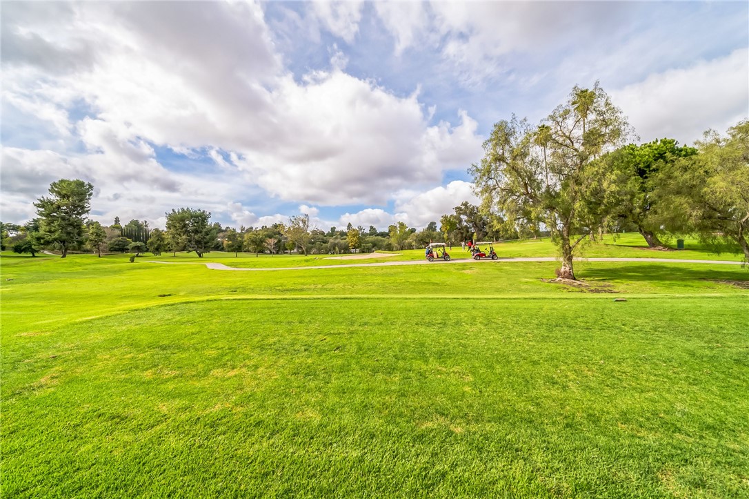 2037 Via Mariposa East C