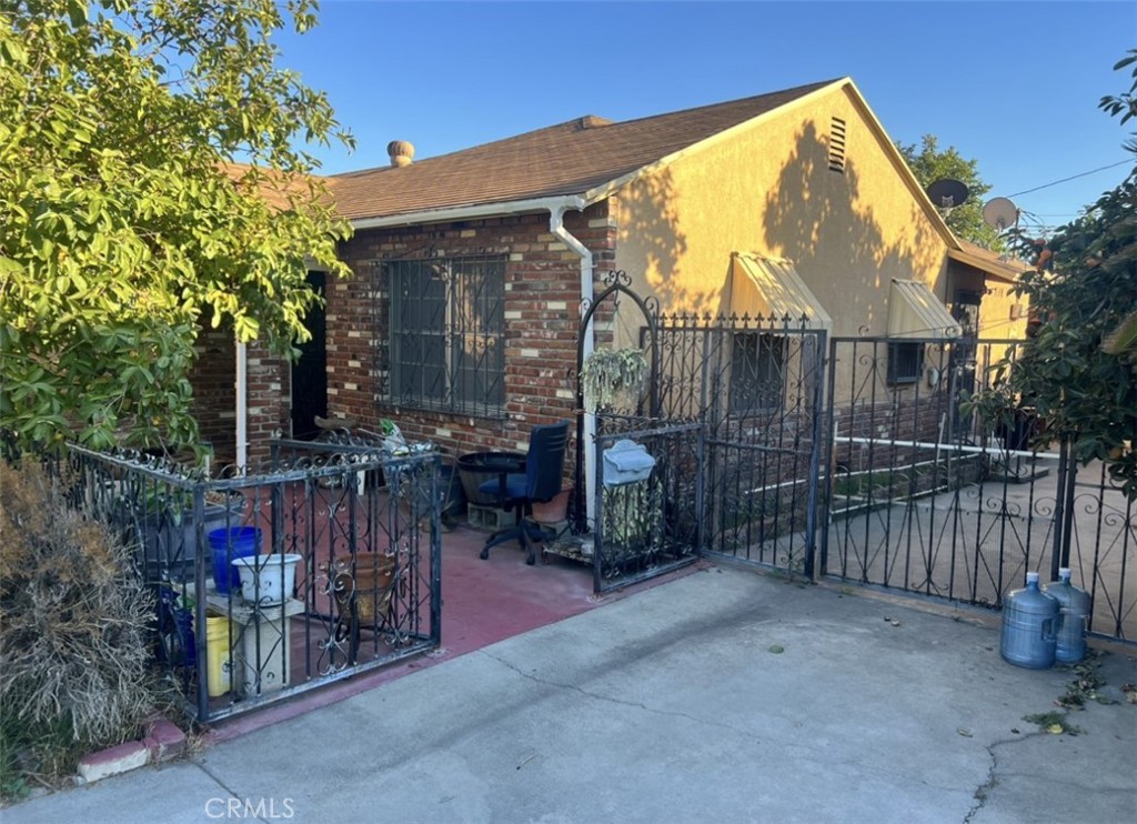 252 W Andrix Street
