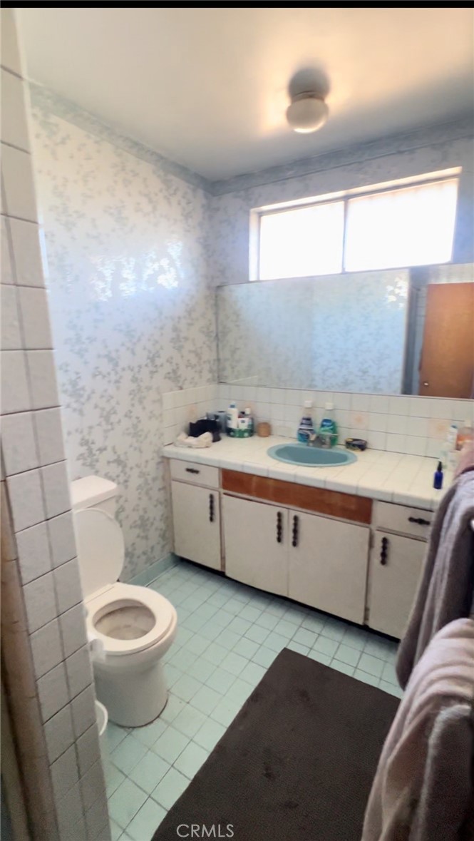 252 W Andrix Street