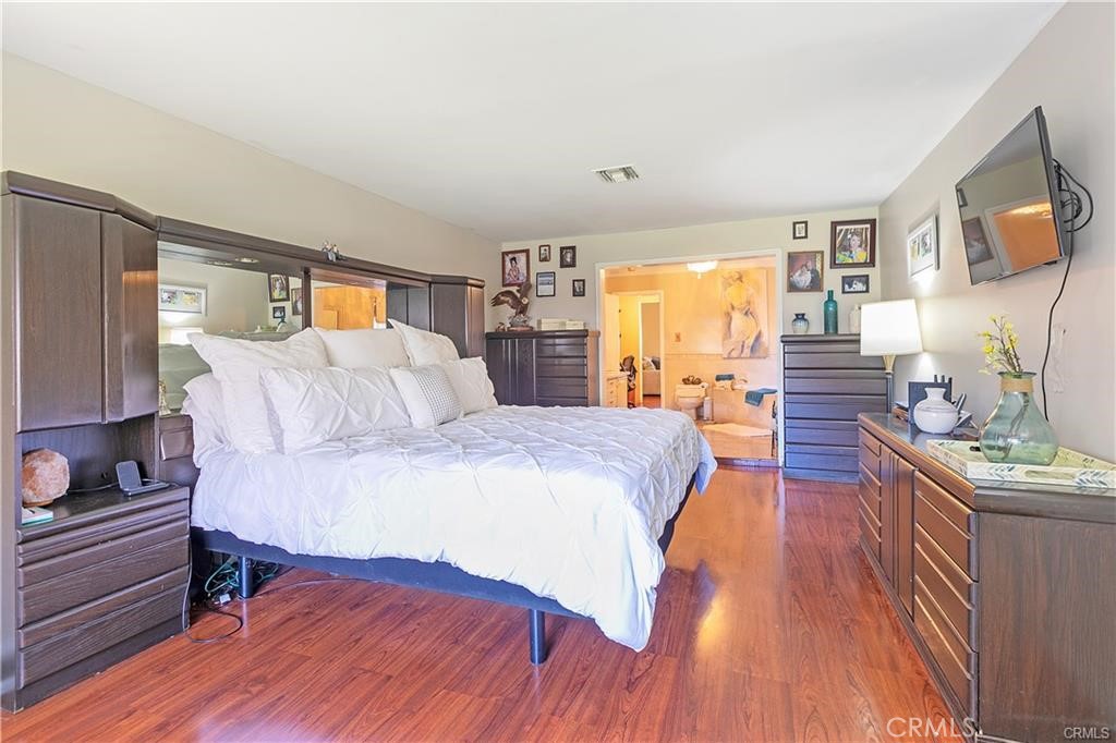 630 N Westmoreland Avenue