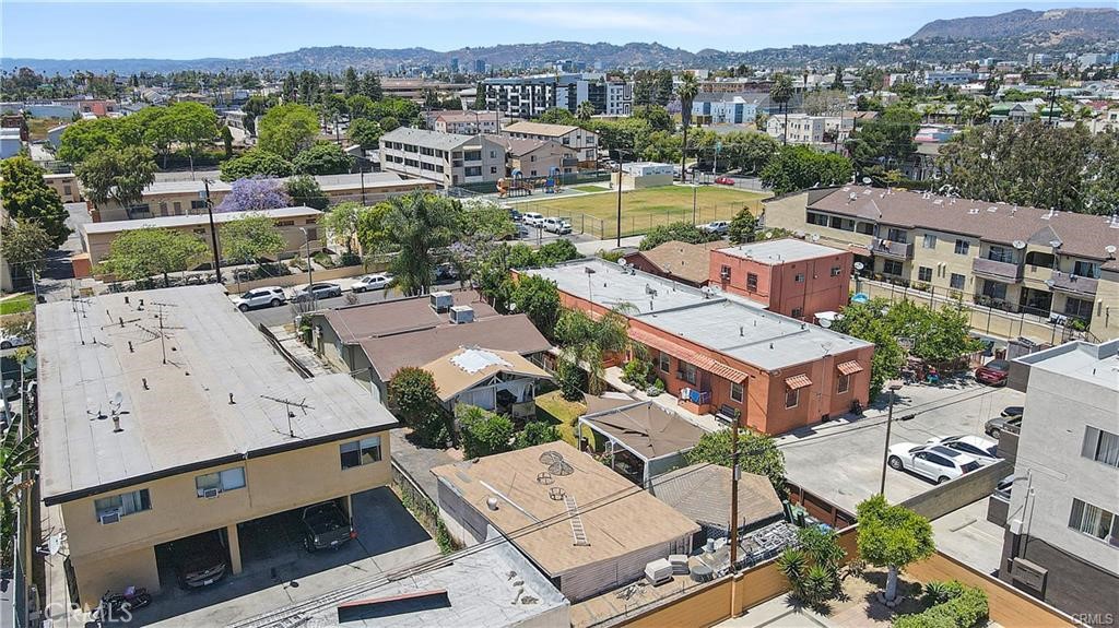 630 N Westmoreland Avenue