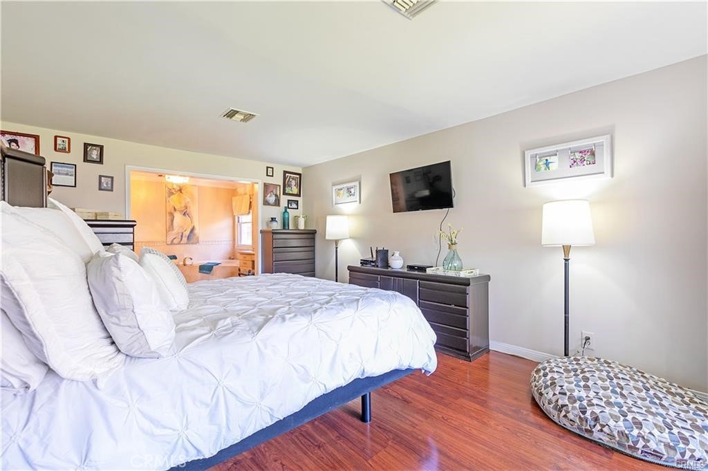 630 N Westmoreland Avenue