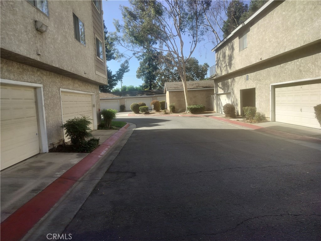 2410 N Towne Avenue 24