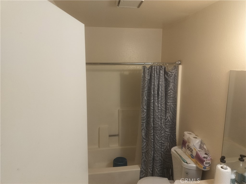 2410 N Towne Avenue 24