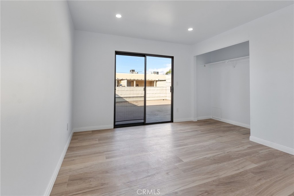 1434 Highland Avenue 6