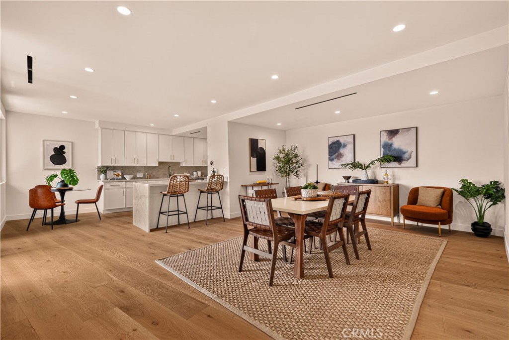 100 S Doheny Drive 1105