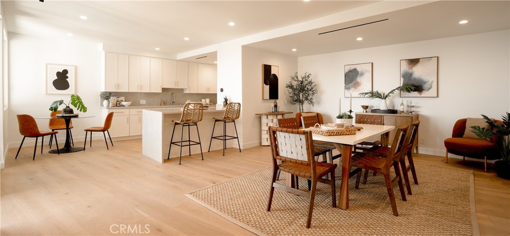 100 S Doheny Drive 1105