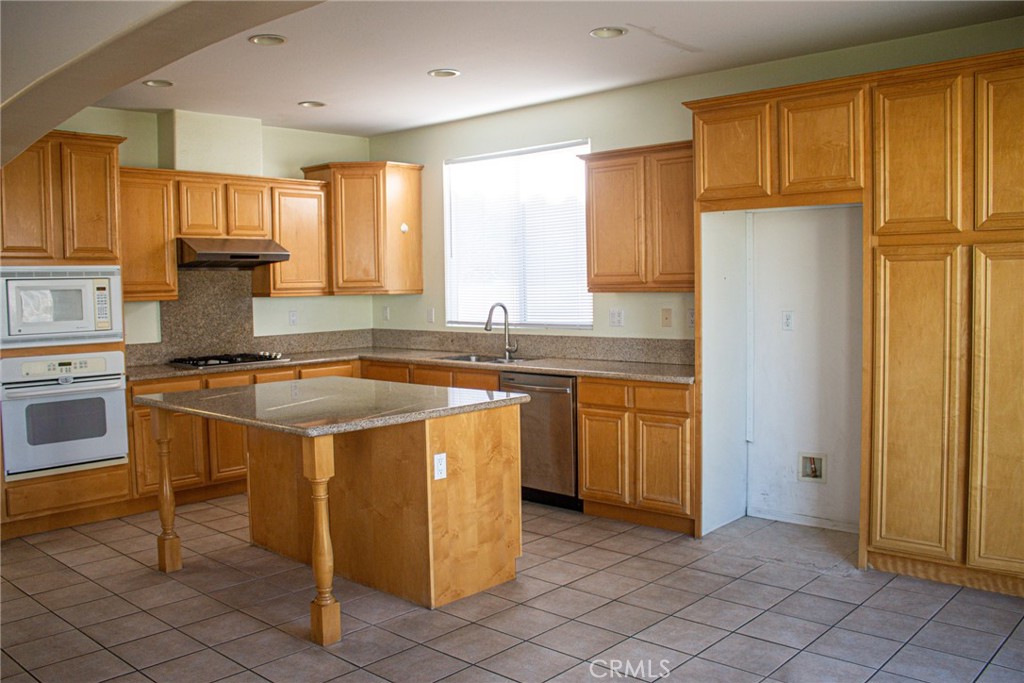 45599 Alpine Place