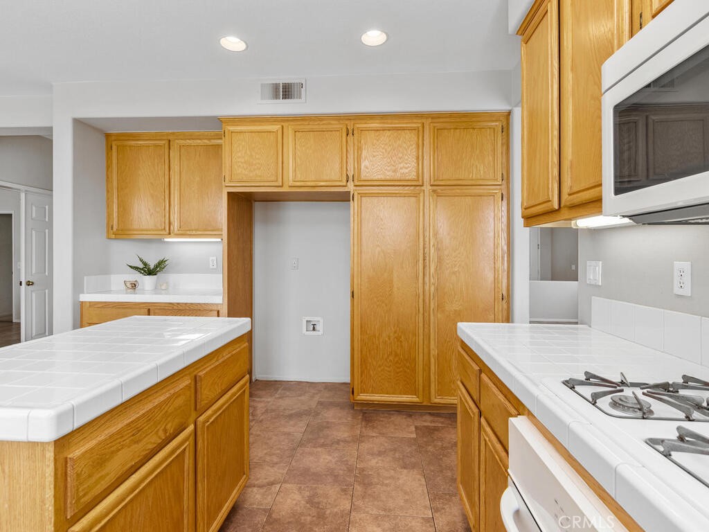 32243 Via Cirillo