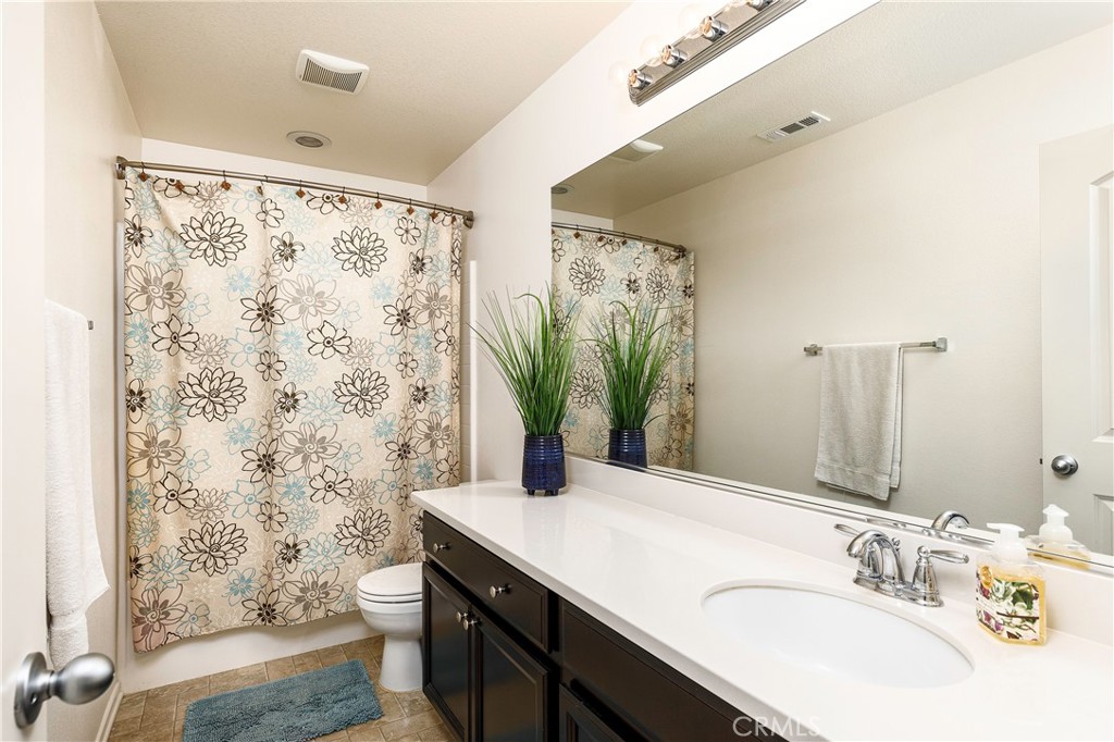 34882 Ryanside Court