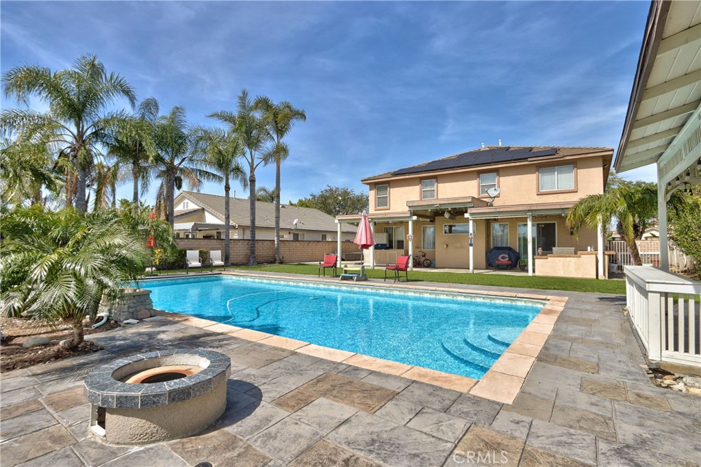 921 Hemingway Drive