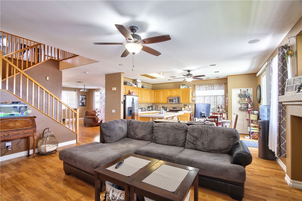 921 Hemingway Drive