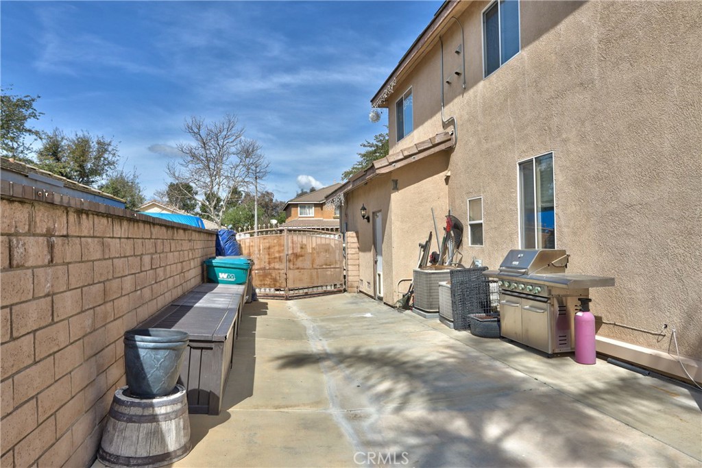 921 Hemingway Drive