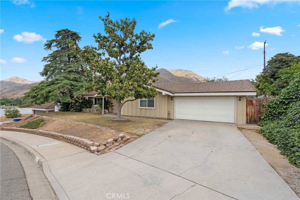 4460 Picacho Drive