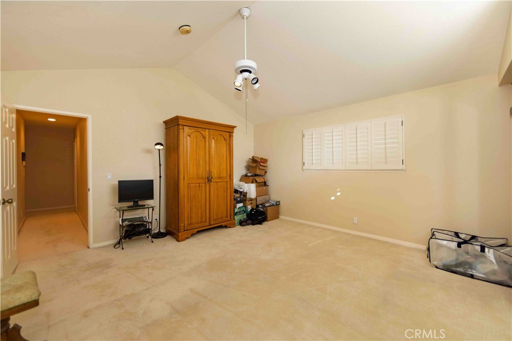 2993 E Hillside Drive