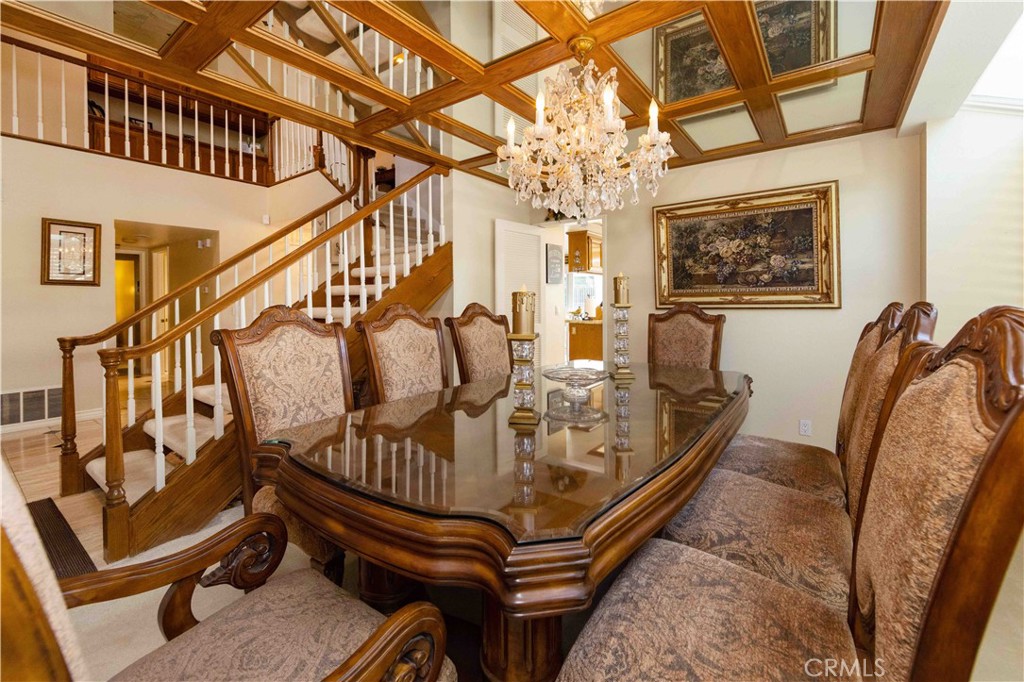 2993 E Hillside Drive