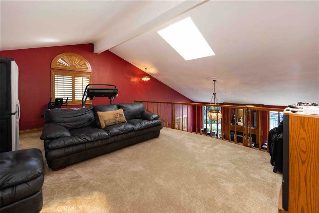 2993 E Hillside Drive