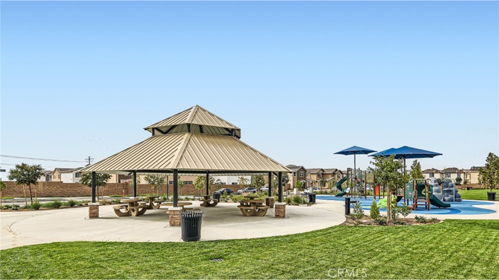 2592 E Brockham Drive