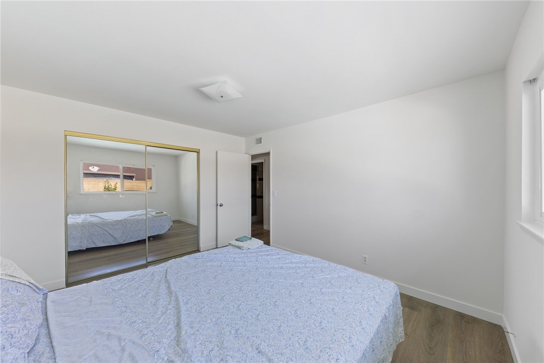 1631 S Conlon Avenue