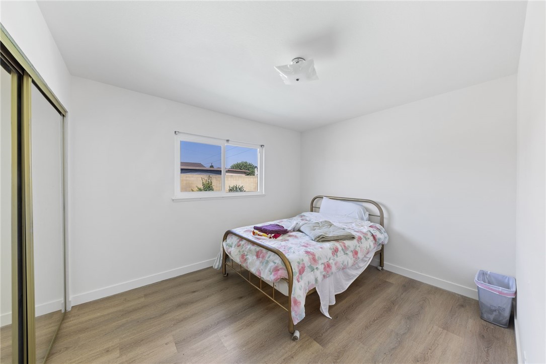 1631 S Conlon Avenue