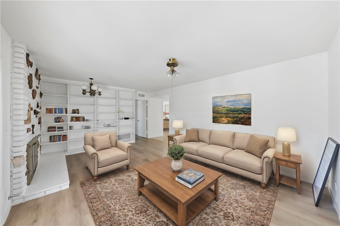 1631 S Conlon Avenue