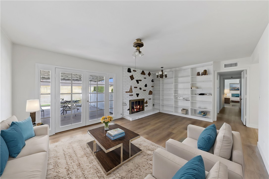 1631 S Conlon Avenue