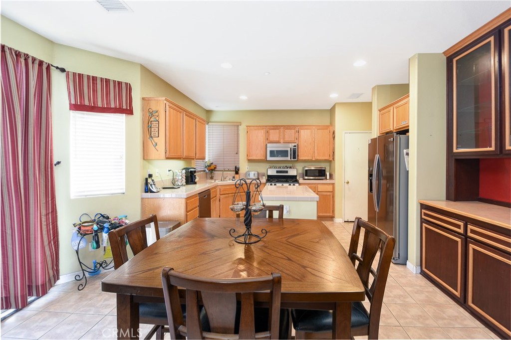 4689 Trailmore Court