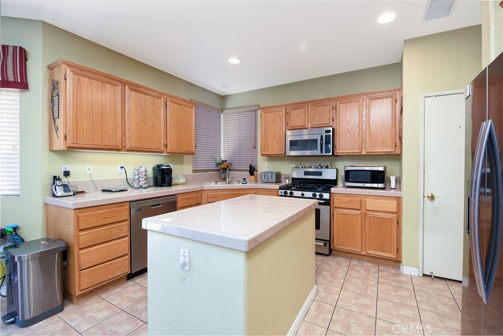 4689 Trailmore Court