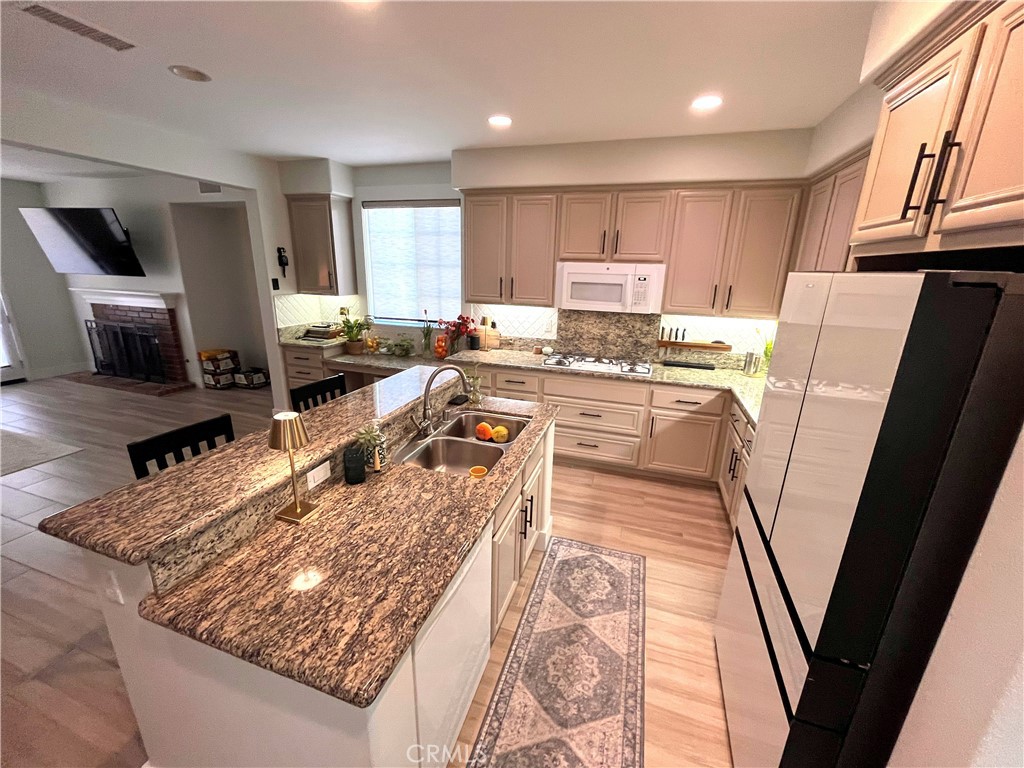 45723 Pheasant Place