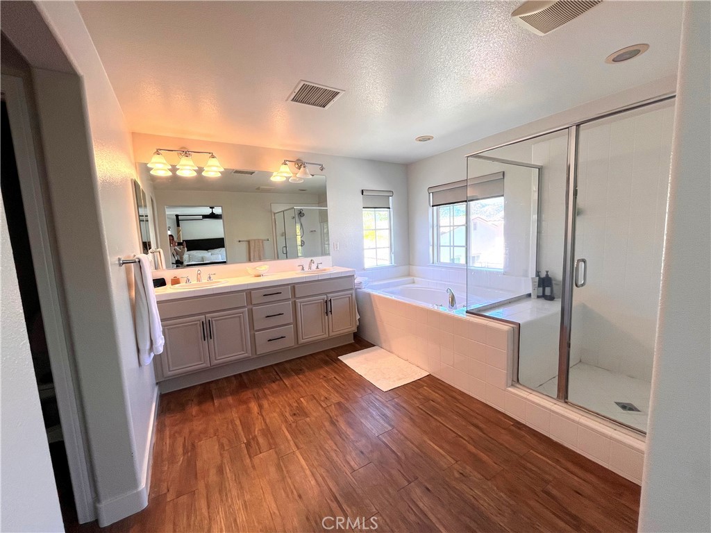 45723 Pheasant Place