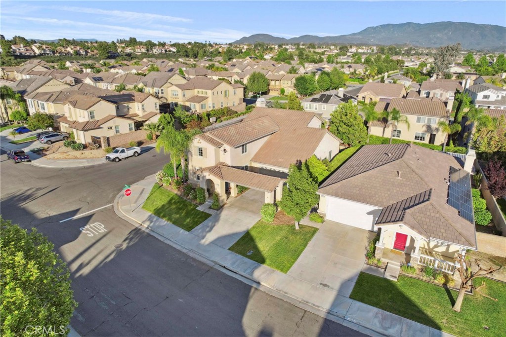 45614 Hawk Court