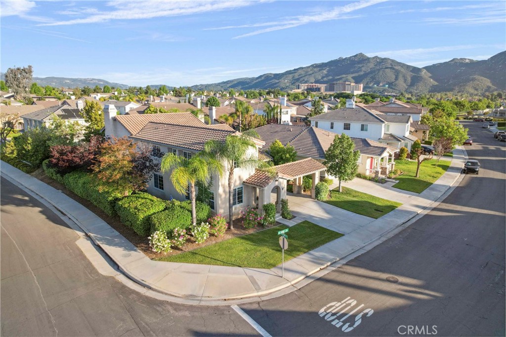 45614 Hawk Court