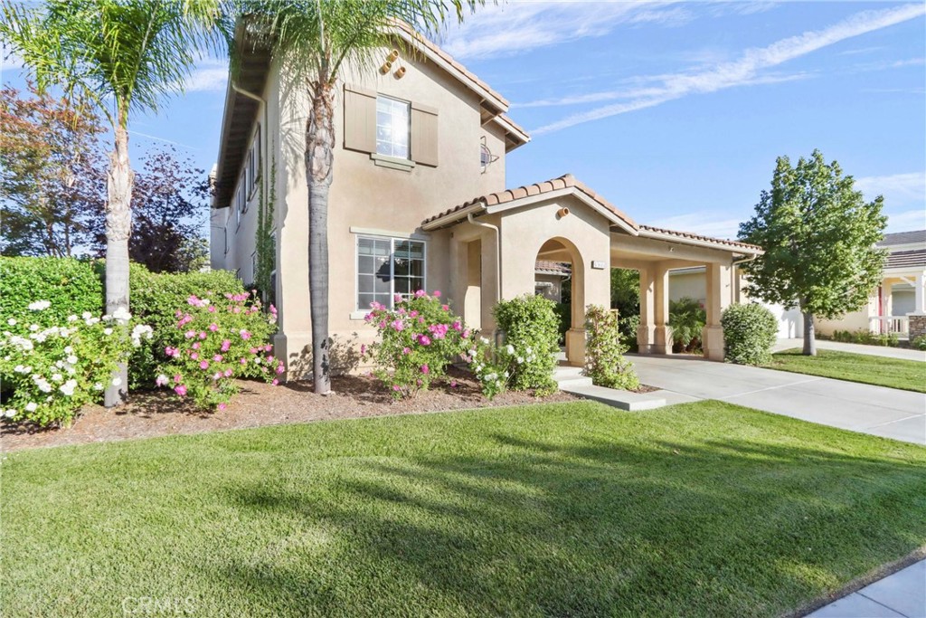 45614 Hawk Court