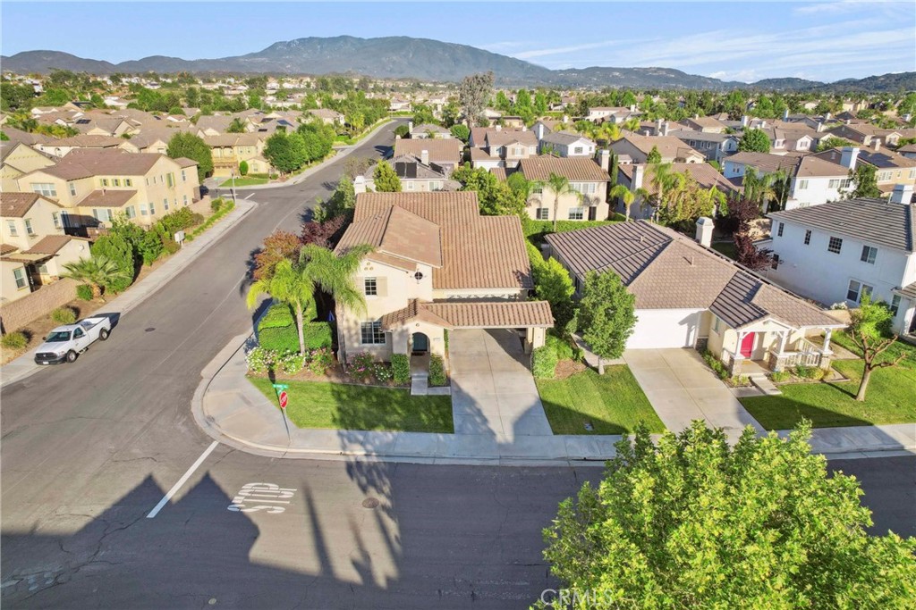45614 Hawk Court