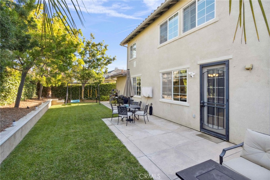 45614 Hawk Court