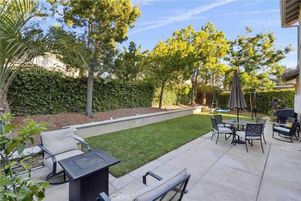 45614 Hawk Court