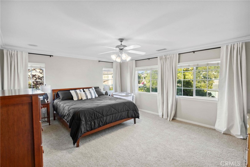 45614 Hawk Court