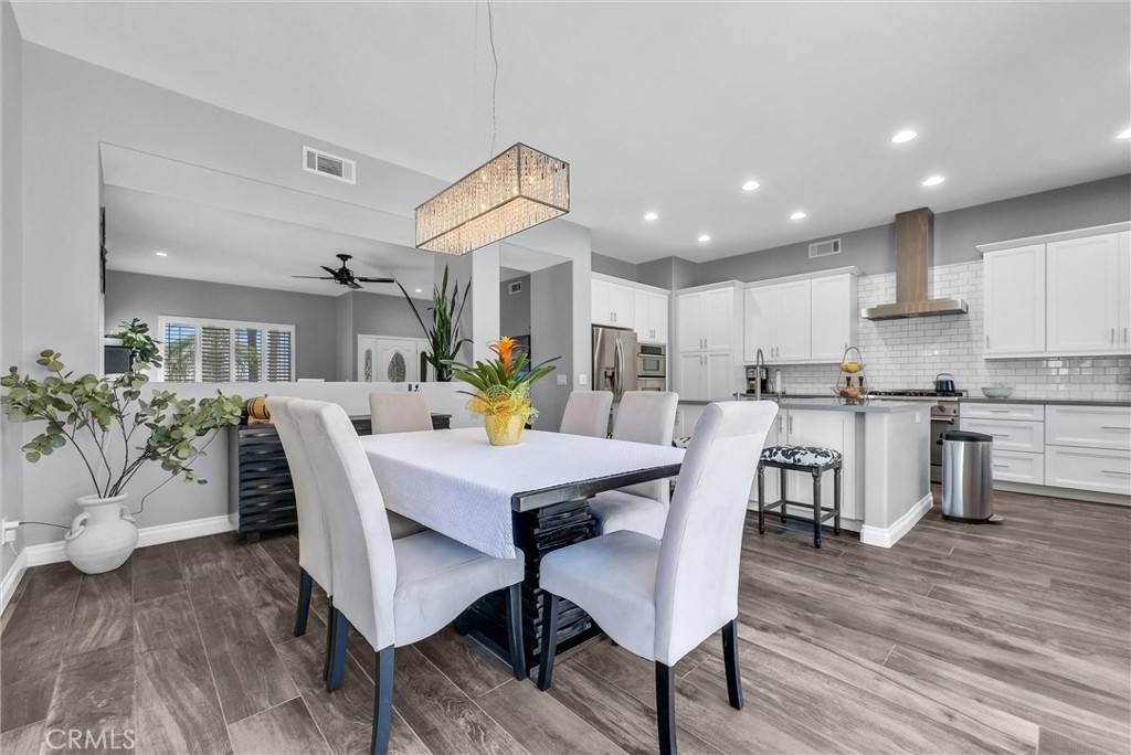 5520 Meadowbrook Court