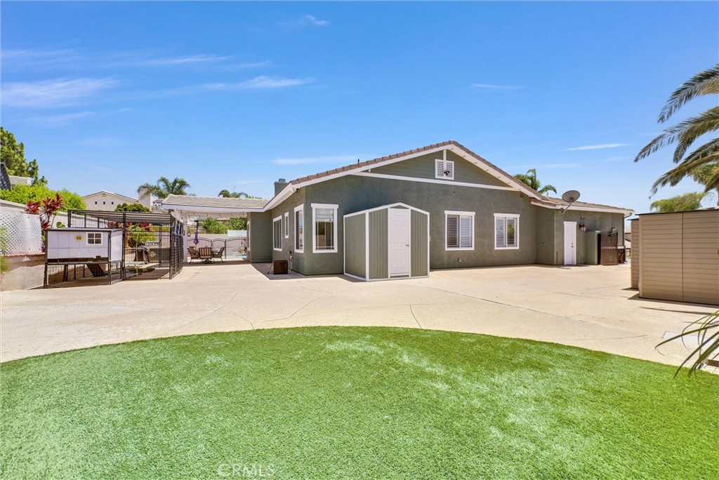 5520 Meadowbrook Court