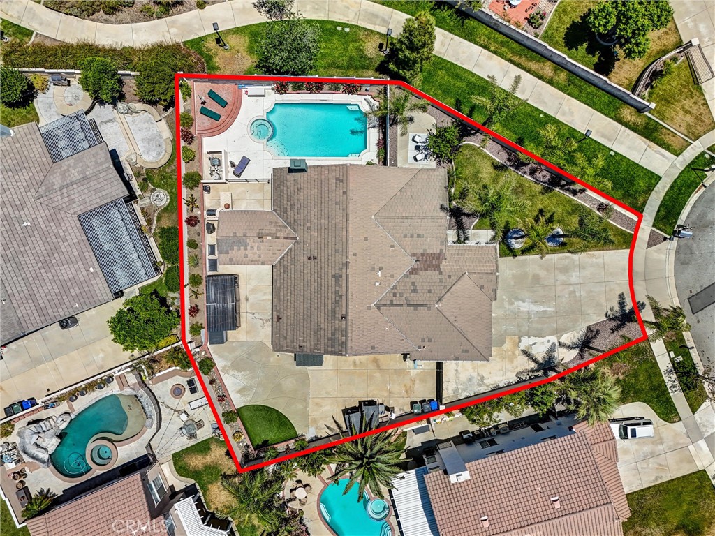 5520 Meadowbrook Court