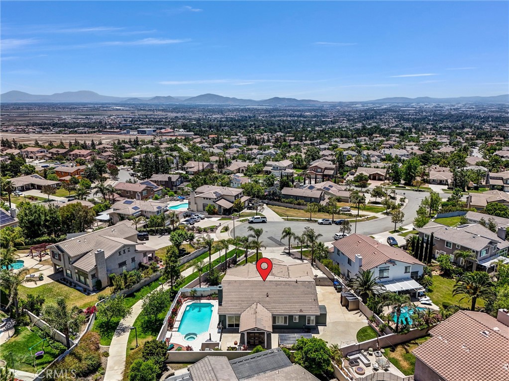 5520 Meadowbrook Court