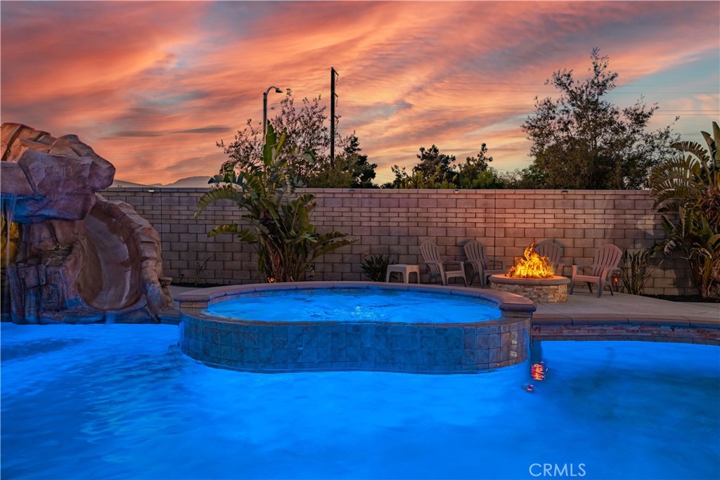 11715 Periwinkle Place