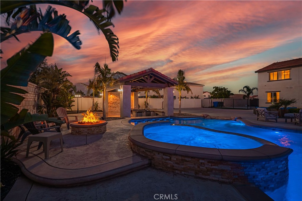 11715 Periwinkle Place