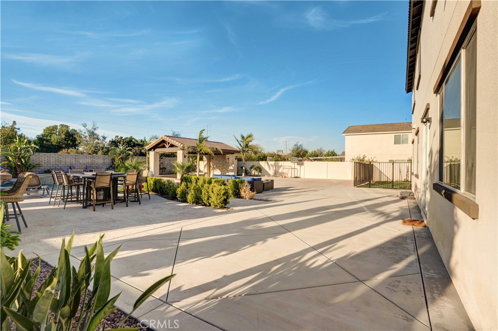 11715 Periwinkle Place